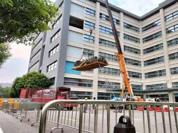 萍乡市吊车租赁电话_吊车出租的安全装置及知识